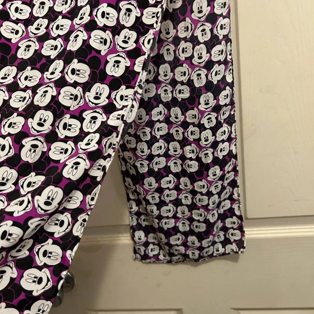 Vintage Disney Purple and Black Mickey Mouse scarf